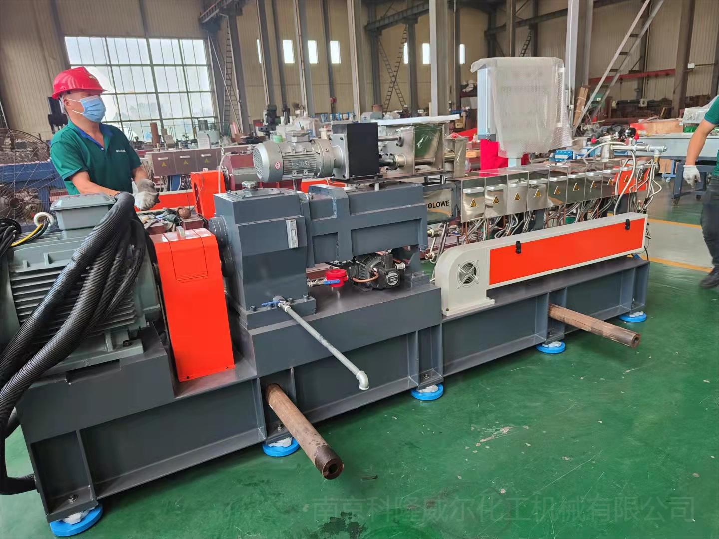 雙螺桿擠出機(jī)的溫度怎么控制？正確開(kāi)機(jī)步驟在這里！