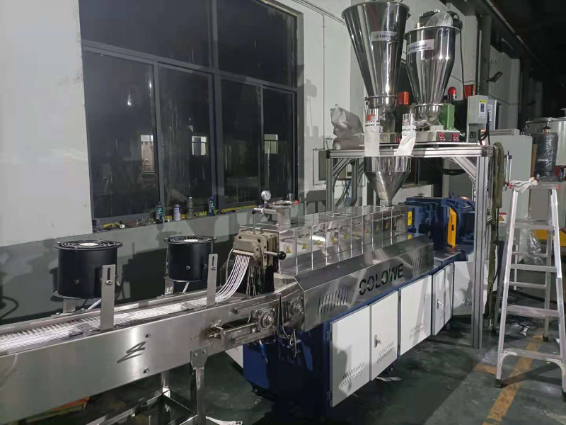 65降解塑料三螺桿擠出機多少錢一臺-資深廠家，直銷價[科隆威爾]